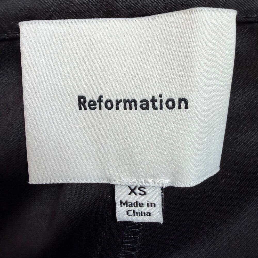 Reformation Fern Black Satin Lace Elastic Waist Shorts Women’s Size XS - Picture 4 of 9
